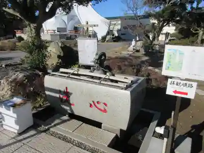 東京湾観音教会の手水舎