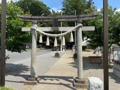 浅沼八幡宮の{uncategorized: "未分類", other: "その他", undefined: "問題あり", building: "その他建物", grave: "お墓", sacred_gate: "鳥居", guardian: "狛犬", statue: "像", buddha: "仏像", history: "歴史", nature: "自然", garden: "庭園", animal: "動物", pagoda: "塔", temizu: "手水舎", mountain_gate: "山門・神門", sanctuary: "本殿・本堂", subordinate: "末社・摂社", art: "芸術", scenery: "景色", jizo: "地蔵", ema: "絵馬", goshuin: "御朱印", omikuji: "おみくじ", items: "授与品その他", amulet: "お守り", goshuincho: "御朱印帳", eats: "食事", festival: "お祭り", votive_dance: "神楽", shichigosan: "七五三参", wedding: "結婚式", experience: "体験その他", initially: "初詣", around: "周辺", anti_infection: "感染症対策"}