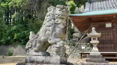 岩上神社の狛犬
