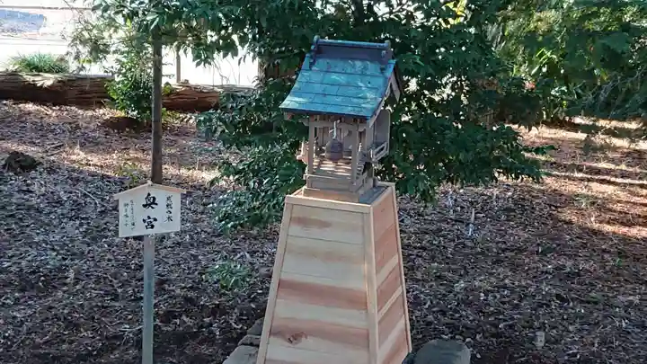鶴峯八幡宮の末社・摂社