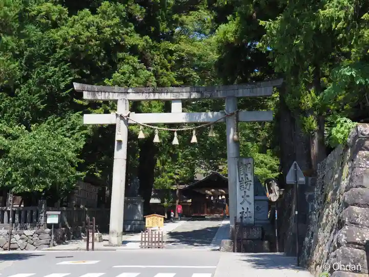 諏訪大社下社春宮(長野県)