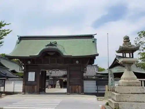 曽根天満宮の山門