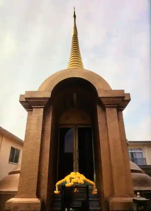 福王山 慈眼寺の塔