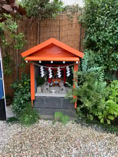 豊受稲荷本宮の末社・摂社