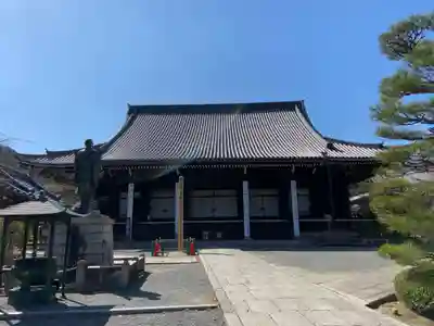 光明寺（粟生光明寺）の本殿・本堂