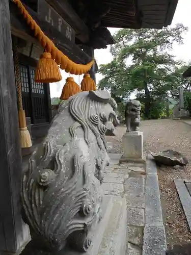 長屋神社の狛犬