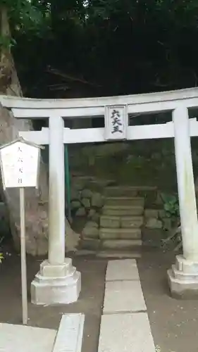 小動神社の末社・摂社