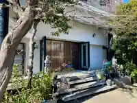 寛受院の{uncategorized: "未分類", other: "その他", undefined: "問題あり", building: "その他建物", grave: "お墓", sacred_gate: "鳥居", guardian: "狛犬", statue: "像", buddha: "仏像", history: "歴史", nature: "自然", garden: "庭園", animal: "動物", pagoda: "塔", temizu: "手水舎", mountain_gate: "山門・神門", sanctuary: "本殿・本堂", subordinate: "末社・摂社", art: "芸術", scenery: "景色", jizo: "地蔵", ema: "絵馬", goshuin: "御朱印", omikuji: "おみくじ", items: "授与品その他", amulet: "お守り", goshuincho: "御朱印帳", eats: "食事", festival: "お祭り", votive_dance: "神楽", shichigosan: "七五三参", wedding: "結婚式", experience: "体験その他", initially: "初詣", around: "周辺", anti_infection: "感染症対策"}