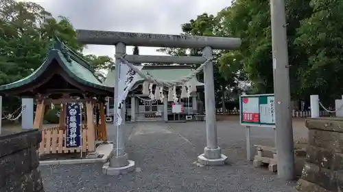 服織田神社の鳥居