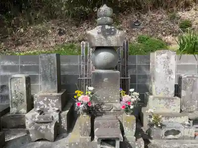 大寳寺の{uncategorized: "未分類", other: "その他", undefined: "問題あり", building: "その他建物", grave: "お墓", sacred_gate: "鳥居", guardian: "狛犬", statue: "像", buddha: "仏像", history: "歴史", nature: "自然", garden: "庭園", animal: "動物", pagoda: "塔", temizu: "手水舎", mountain_gate: "山門・神門", sanctuary: "本殿・本堂", subordinate: "末社・摂社", art: "芸術", scenery: "景色", jizo: "地蔵", ema: "絵馬", goshuin: "御朱印", omikuji: "おみくじ", items: "授与品その他", amulet: "お守り", goshuincho: "御朱印帳", eats: "食事", festival: "お祭り", votive_dance: "神楽", shichigosan: "七五三参", wedding: "結婚式", experience: "体験その他", initially: "初詣", around: "周辺", anti_infection: "感染症対策"}