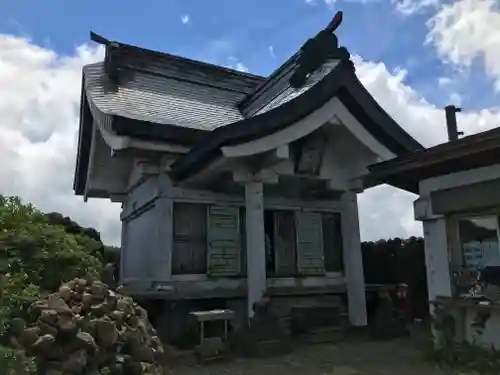 刈田嶺神社(奥宮)の本殿