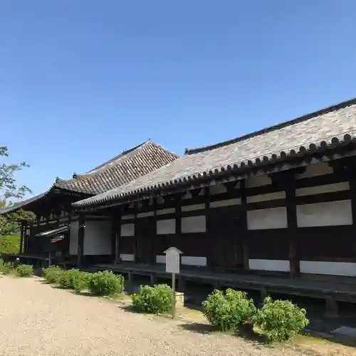 元興寺の本殿・本堂