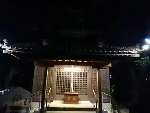 熊野神社の本殿・本堂