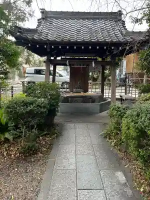 伊奴神社の{uncategorized: "未分類", other: "その他", undefined: "問題あり", building: "その他建物", grave: "お墓", sacred_gate: "鳥居", guardian: "狛犬", statue: "像", buddha: "仏像", history: "歴史", nature: "自然", garden: "庭園", animal: "動物", pagoda: "塔", temizu: "手水舎", mountain_gate: "山門・神門", sanctuary: "本殿・本堂", subordinate: "末社・摂社", art: "芸術", scenery: "景色", jizo: "地蔵", ema: "絵馬", goshuin: "御朱印", omikuji: "おみくじ", items: "授与品その他", amulet: "お守り", goshuincho: "御朱印帳", eats: "食事", festival: "お祭り", votive_dance: "神楽", shichigosan: "七五三参", wedding: "結婚式", experience: "体験その他", initially: "初詣", around: "周辺", anti_infection: "感染症対策"}