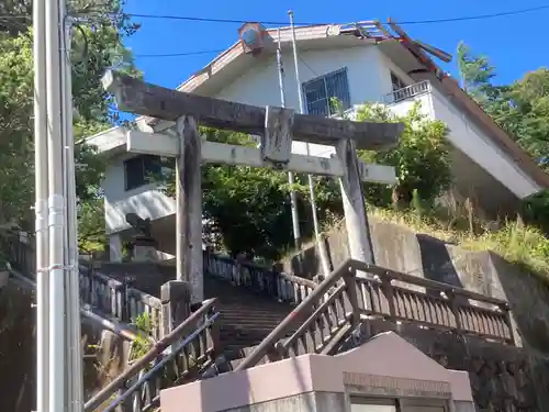 南豫護国神社の鳥居