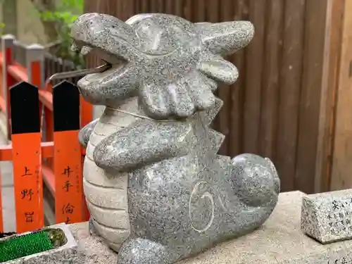 白峯神宮の狛犬