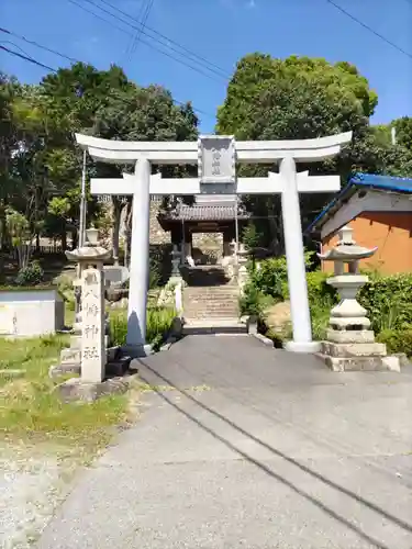 神吉八幡神社の鳥居