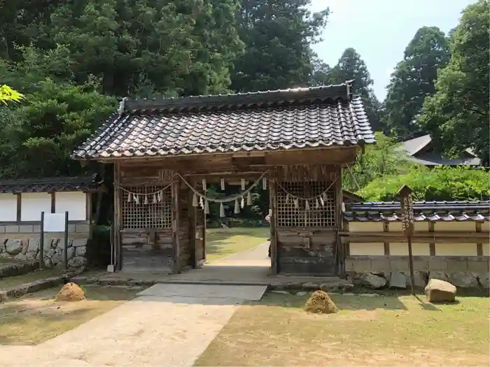 粟鹿神社の山門