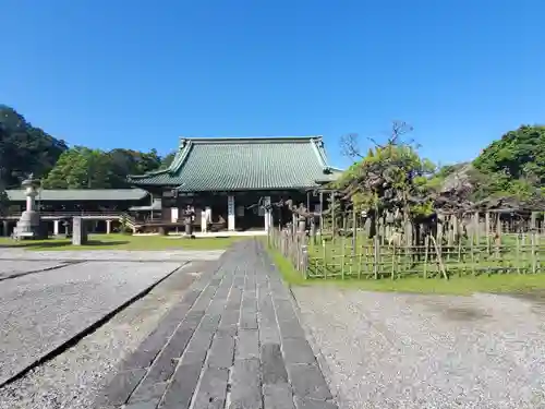 大光院 新田寺の本殿