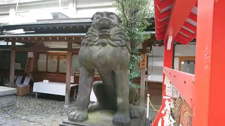 下谷神社の狛犬