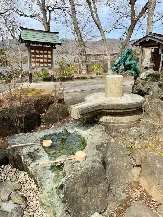 常陸国出雲大社の{uncategorized: "未分類", other: "その他", undefined: "問題あり", building: "その他建物", grave: "お墓", sacred_gate: "鳥居", guardian: "狛犬", statue: "像", buddha: "仏像", history: "歴史", nature: "自然", garden: "庭園", animal: "動物", pagoda: "塔", temizu: "手水舎", mountain_gate: "山門・神門", sanctuary: "本殿・本堂", subordinate: "末社・摂社", art: "芸術", scenery: "景色", jizo: "地蔵", ema: "絵馬", goshuin: "御朱印", omikuji: "おみくじ", items: "授与品その他", amulet: "お守り", goshuincho: "御朱印帳", eats: "食事", festival: "お祭り", votive_dance: "神楽", shichigosan: "七五三参", wedding: "結婚式", experience: "体験その他", initially: "初詣", around: "周辺", anti_infection: "感染症対策"}