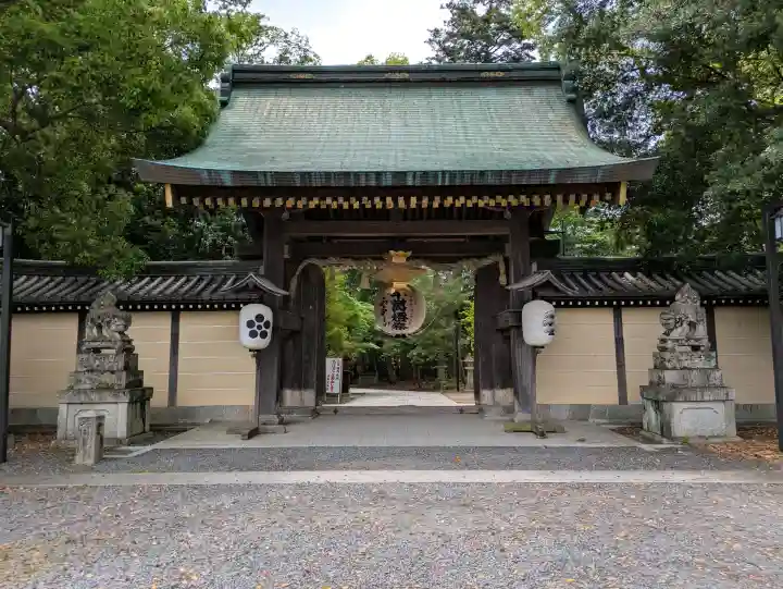 北野天満宮の{uncategorized: "未分類", other: "その他", undefined: "問題あり", building: "その他建物", grave: "お墓", sacred_gate: "鳥居", guardian: "狛犬", statue: "像", buddha: "仏像", history: "歴史", nature: "自然", garden: "庭園", animal: "動物", pagoda: "塔", temizu: "手水舎", mountain_gate: "山門・神門", sanctuary: "本殿・本堂", subordinate: "末社・摂社", art: "芸術", scenery: "景色", jizo: "地蔵", ema: "絵馬", goshuin: "御朱印", omikuji: "おみくじ", items: "授与品その他", amulet: "お守り", goshuincho: "御朱印帳", eats: "食事", festival: "お祭り", votive_dance: "神楽", shichigosan: "七五三参", wedding: "結婚式", experience: "体験その他", initially: "初詣", around: "周辺", anti_infection: "感染症対策"}