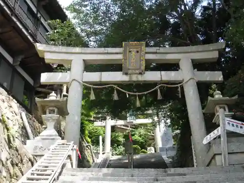 宝厳寺の鳥居