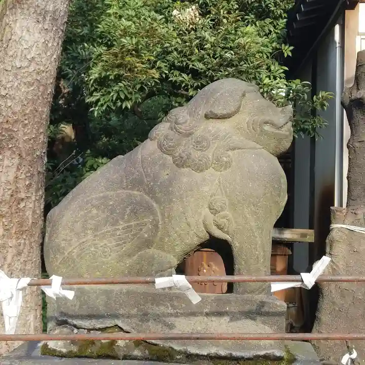 御田八幡神社の狛犬