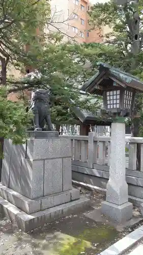 三吉神社の狛犬