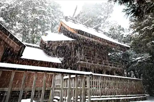 須佐神社の本殿