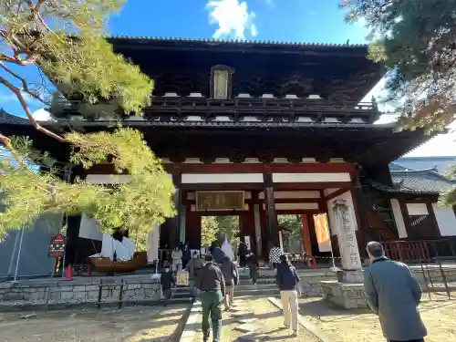 萬福寺の{uncategorized: "未分類", other: "その他", undefined: "問題あり", building: "その他建物", grave: "お墓", sacred_gate: "鳥居", guardian: "狛犬", statue: "像", buddha: "仏像", history: "歴史", nature: "自然", garden: "庭園", animal: "動物", pagoda: "塔", temizu: "手水舎", mountain_gate: "山門・神門", sanctuary: "本殿・本堂", subordinate: "末社・摂社", art: "芸術", scenery: "景色", jizo: "地蔵", ema: "絵馬", goshuin: "御朱印", omikuji: "おみくじ", items: "授与品その他", amulet: "お守り", goshuincho: "御朱印帳", eats: "食事", festival: "お祭り", votive_dance: "神楽", shichigosan: "七五三参", wedding: "結婚式", experience: "体験その他", initially: "初詣", around: "周辺", anti_infection: "感染症対策"}