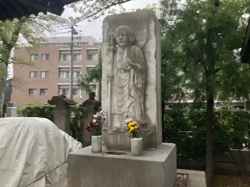 金蔵寺の{uncategorized: "未分類", other: "その他", undefined: "問題あり", building: "その他建物", grave: "お墓", sacred_gate: "鳥居", guardian: "狛犬", statue: "像", buddha: "仏像", history: "歴史", nature: "自然", garden: "庭園", animal: "動物", pagoda: "塔", temizu: "手水舎", mountain_gate: "山門・神門", sanctuary: "本殿・本堂", subordinate: "末社・摂社", art: "芸術", scenery: "景色", jizo: "地蔵", ema: "絵馬", goshuin: "御朱印", omikuji: "おみくじ", items: "授与品その他", amulet: "お守り", goshuincho: "御朱印帳", eats: "食事", festival: "お祭り", votive_dance: "神楽", shichigosan: "七五三参", wedding: "結婚式", experience: "体験その他", initially: "初詣", around: "周辺", anti_infection: "感染症対策"}