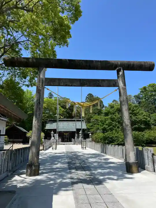 相馬神社の{uncategorized: "未分類", other: "その他", undefined: "問題あり", building: "その他建物", grave: "お墓", sacred_gate: "鳥居", guardian: "狛犬", statue: "像", buddha: "仏像", history: "歴史", nature: "自然", garden: "庭園", animal: "動物", pagoda: "塔", temizu: "手水舎", mountain_gate: "山門・神門", sanctuary: "本殿・本堂", subordinate: "末社・摂社", art: "芸術", scenery: "景色", jizo: "地蔵", ema: "絵馬", goshuin: "御朱印", omikuji: "おみくじ", items: "授与品その他", amulet: "お守り", goshuincho: "御朱印帳", eats: "食事", festival: "お祭り", votive_dance: "神楽", shichigosan: "七五三参", wedding: "結婚式", experience: "体験その他", initially: "初詣", around: "周辺", anti_infection: "感染症対策"}