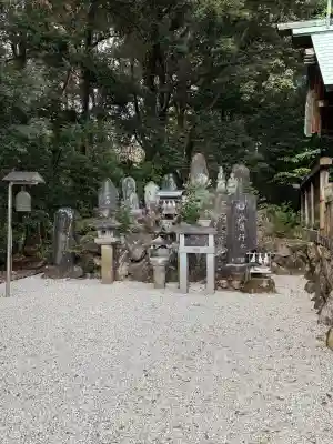 五社大明神社の{uncategorized: "未分類", other: "その他", undefined: "問題あり", building: "その他建物", grave: "お墓", sacred_gate: "鳥居", guardian: "狛犬", statue: "像", buddha: "仏像", history: "歴史", nature: "自然", garden: "庭園", animal: "動物", pagoda: "塔", temizu: "手水舎", mountain_gate: "山門・神門", sanctuary: "本殿・本堂", subordinate: "末社・摂社", art: "芸術", scenery: "景色", jizo: "地蔵", ema: "絵馬", goshuin: "御朱印", omikuji: "おみくじ", items: "授与品その他", amulet: "お守り", goshuincho: "御朱印帳", eats: "食事", festival: "お祭り", votive_dance: "神楽", shichigosan: "七五三参", wedding: "結婚式", experience: "体験その他", initially: "初詣", around: "周辺", anti_infection: "感染症対策"}