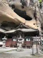 大谷寺の本殿・本堂