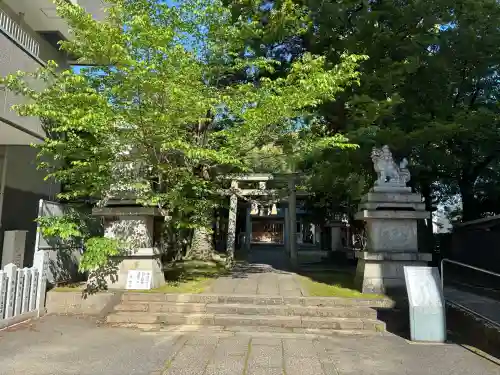 碇神社の{uncategorized: "未分類", other: "その他", undefined: "問題あり", building: "その他建物", grave: "お墓", sacred_gate: "鳥居", guardian: "狛犬", statue: "像", buddha: "仏像", history: "歴史", nature: "自然", garden: "庭園", animal: "動物", pagoda: "塔", temizu: "手水舎", mountain_gate: "山門・神門", sanctuary: "本殿・本堂", subordinate: "末社・摂社", art: "芸術", scenery: "景色", jizo: "地蔵", ema: "絵馬", goshuin: "御朱印", omikuji: "おみくじ", items: "授与品その他", amulet: "お守り", goshuincho: "御朱印帳", eats: "食事", festival: "お祭り", votive_dance: "神楽", shichigosan: "七五三参", wedding: "結婚式", experience: "体験その他", initially: "初詣", around: "周辺", anti_infection: "感染症対策"}