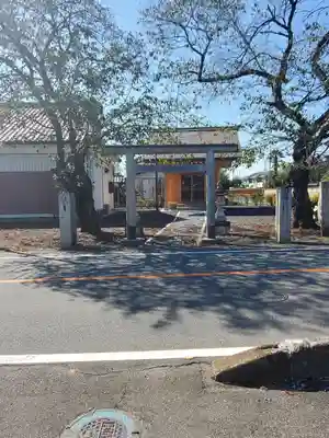 牛沢神社の鳥居