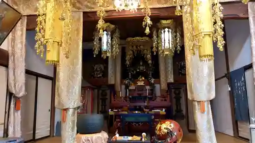 天徳寺の本殿・本堂