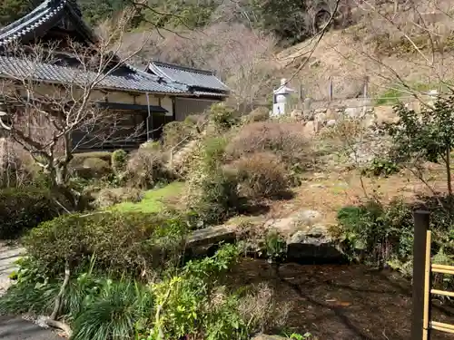 普門寺(切り絵御朱印発祥の寺)の庭園