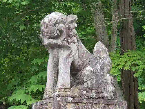 置戸神社の狛犬