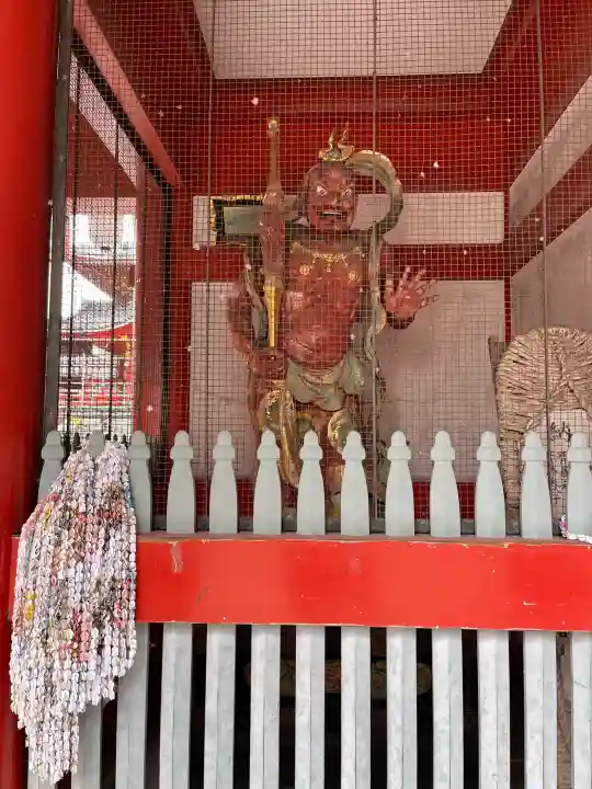 大須観音 (北野山真福寺宝生院)の{uncategorized: "未分類", other: "その他", undefined: "問題あり", building: "その他建物", grave: "お墓", sacred_gate: "鳥居", guardian: "狛犬", statue: "像", buddha: "仏像", history: "歴史", nature: "自然", garden: "庭園", animal: "動物", pagoda: "塔", temizu: "手水舎", mountain_gate: "山門・神門", sanctuary: "本殿・本堂", subordinate: "末社・摂社", art: "芸術", scenery: "景色", jizo: "地蔵", ema: "絵馬", goshuin: "御朱印", omikuji: "おみくじ", items: "授与品その他", amulet: "お守り", goshuincho: "御朱印帳", eats: "食事", festival: "お祭り", votive_dance: "神楽", shichigosan: "七五三参", wedding: "結婚式", experience: "体験その他", initially: "初詣", around: "周辺", anti_infection: "感染症対策"}