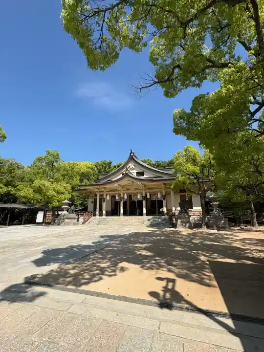 湊川神社の{uncategorized: "未分類", other: "その他", undefined: "問題あり", building: "その他建物", grave: "お墓", sacred_gate: "鳥居", guardian: "狛犬", statue: "像", buddha: "仏像", history: "歴史", nature: "自然", garden: "庭園", animal: "動物", pagoda: "塔", temizu: "手水舎", mountain_gate: "山門・神門", sanctuary: "本殿・本堂", subordinate: "末社・摂社", art: "芸術", scenery: "景色", jizo: "地蔵", ema: "絵馬", goshuin: "御朱印", omikuji: "おみくじ", items: "授与品その他", amulet: "お守り", goshuincho: "御朱印帳", eats: "食事", festival: "お祭り", votive_dance: "神楽", shichigosan: "七五三参", wedding: "結婚式", experience: "体験その他", initially: "初詣", around: "周辺", anti_infection: "感染症対策"}