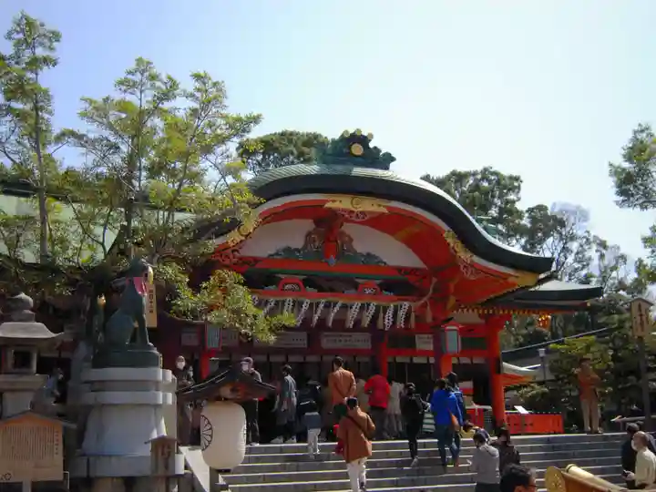 伏見稲荷大社の本殿・本堂