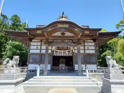 三熊野神社の本殿・本堂