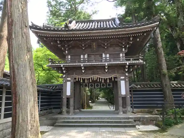 那谷寺の山門・神門