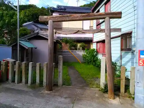 津島社の鳥居