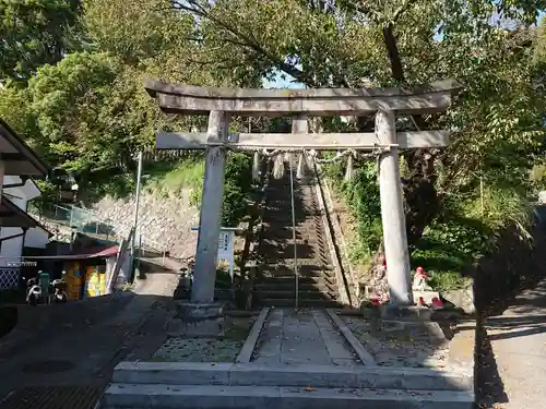 素鵞神社の鳥居