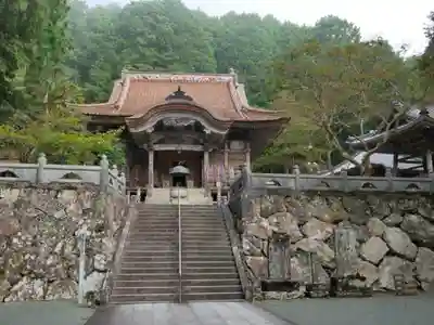 明石寺の本殿・本堂
