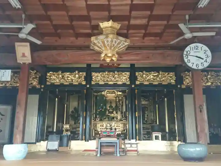 阿弥陀寺の本殿・本堂