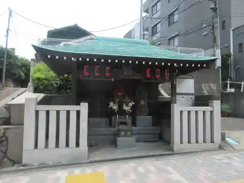 駒込妙義坂子育地蔵尊(東京都)